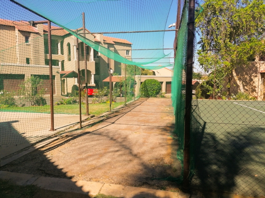 To Let 2 Bedroom Property for Rent in North Riding AH Gauteng