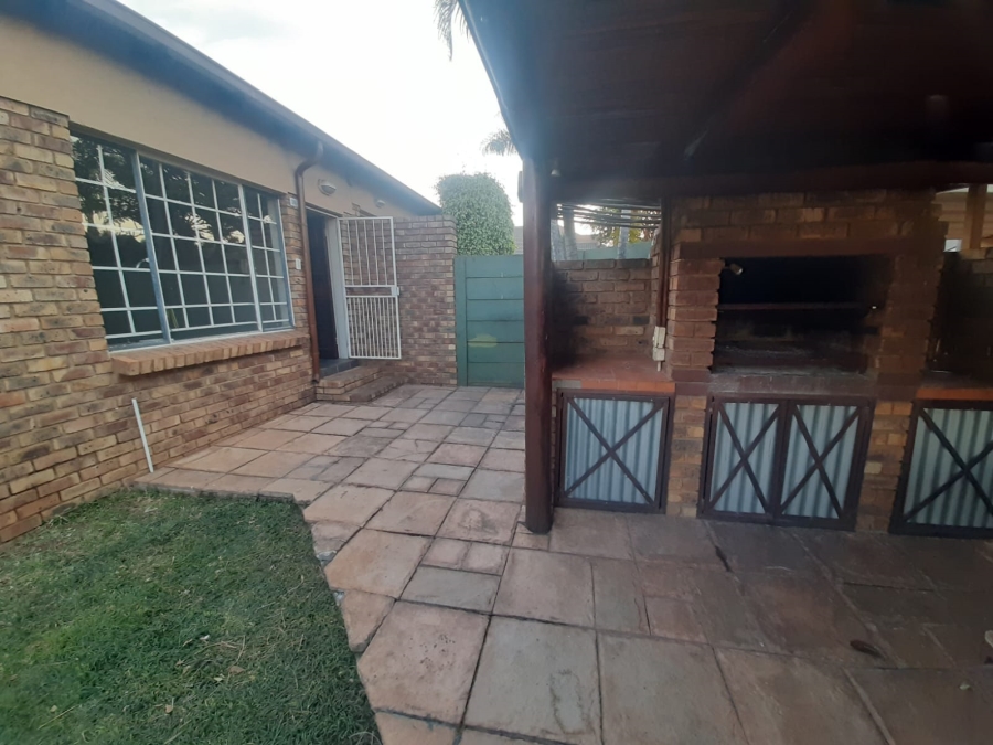 To Let 3 Bedroom Property for Rent in Montana Gauteng