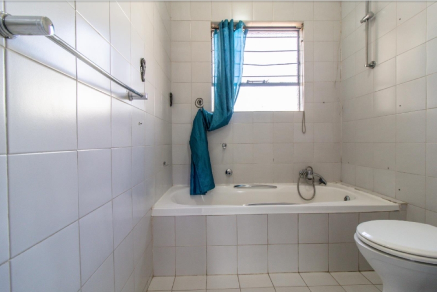 3 Bedroom Property for Sale in Suideroord Gauteng