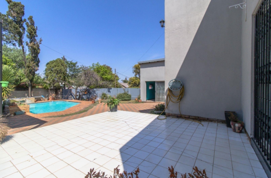 3 Bedroom Property for Sale in Suideroord Gauteng