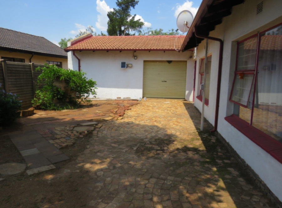 3 Bedroom Property for Sale in Mayberry Park Gauteng