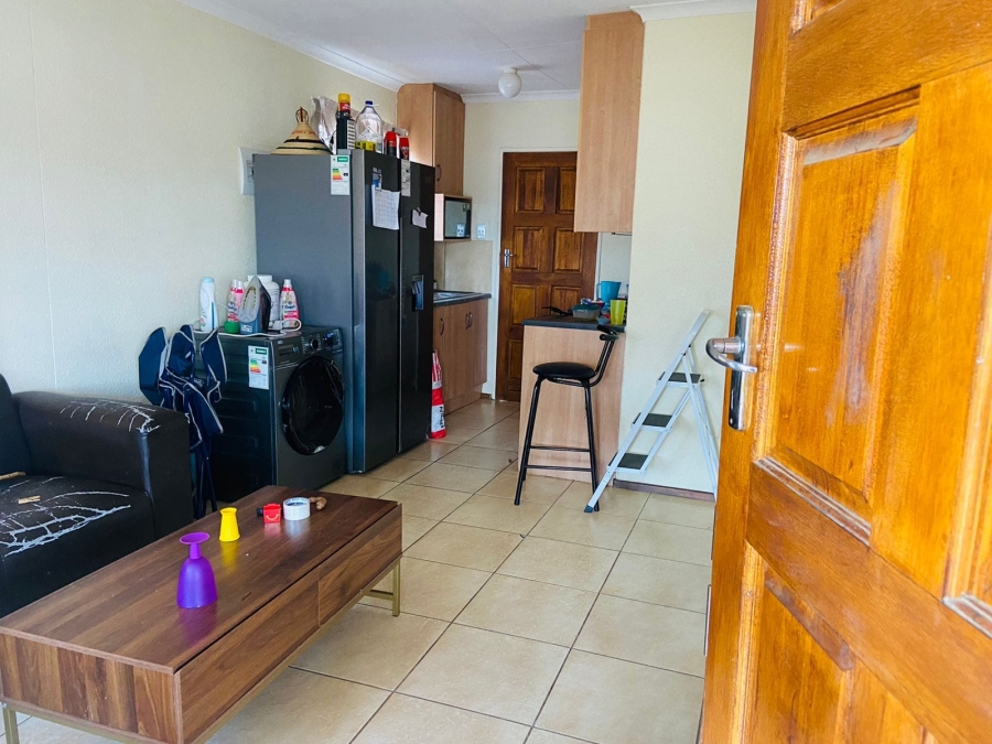 2 Bedroom Property for Sale in Cosmo City Gauteng