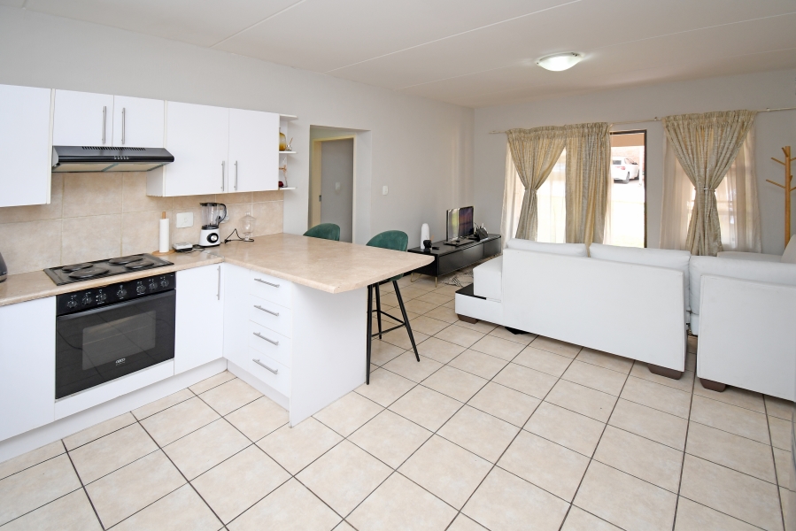 2 Bedroom Property for Sale in Northwold Gauteng