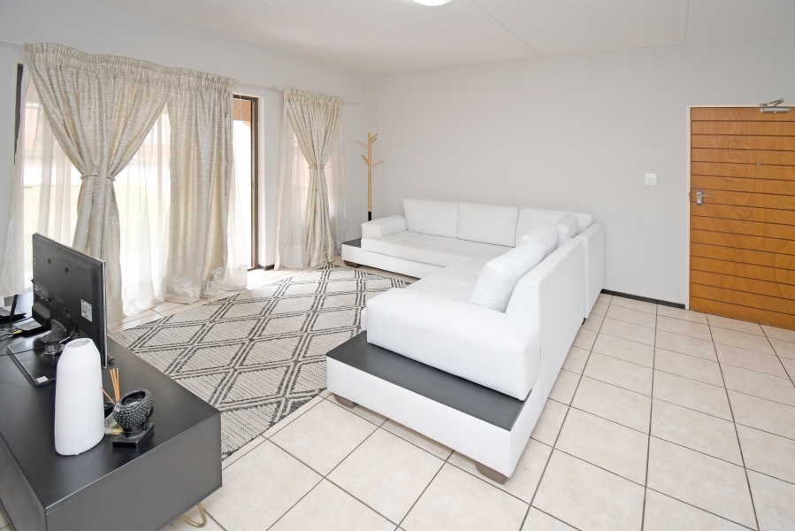 2 Bedroom Property for Sale in Northwold Gauteng