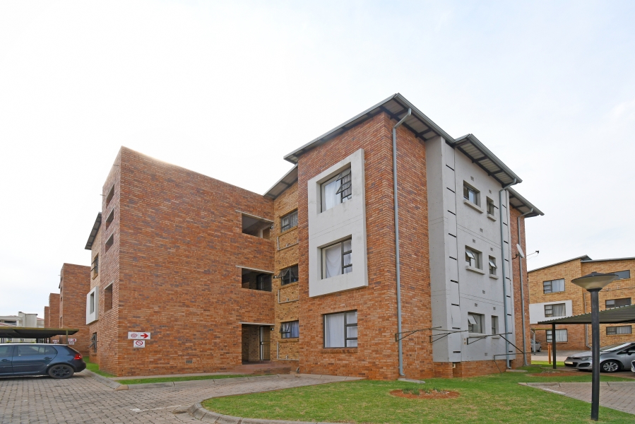 2 Bedroom Property for Sale in Northwold Gauteng