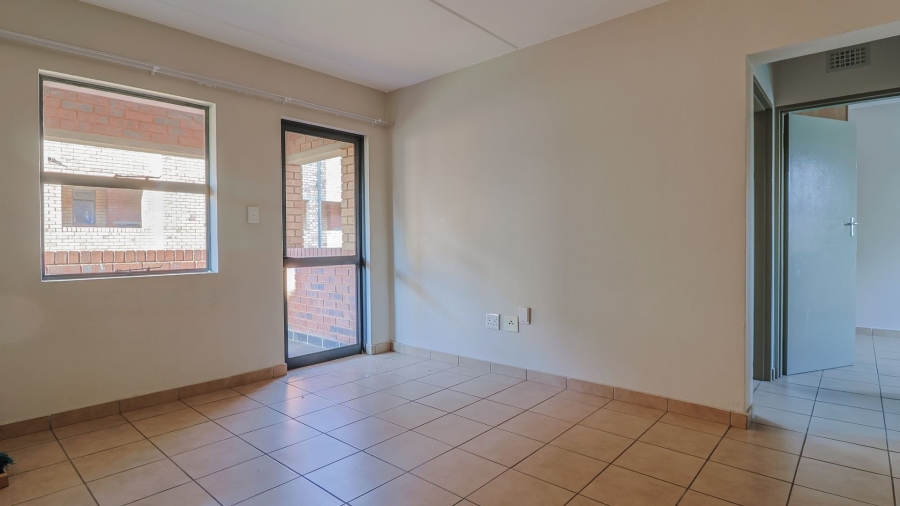 2 Bedroom Property for Sale in Kibler Park Gauteng