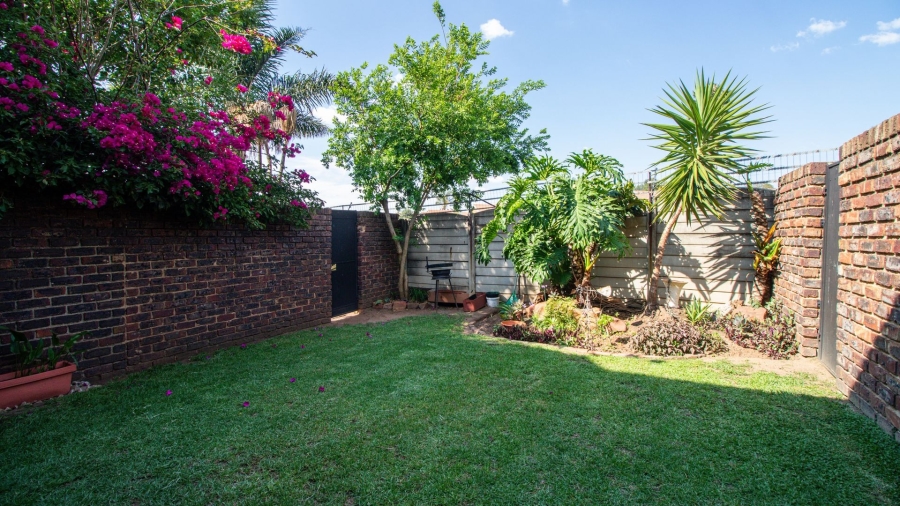 2 Bedroom Property for Sale in Norkem Park Gauteng