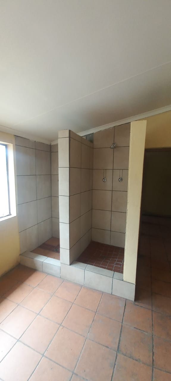 To Let commercial Property for Rent in Anderbolt Gauteng