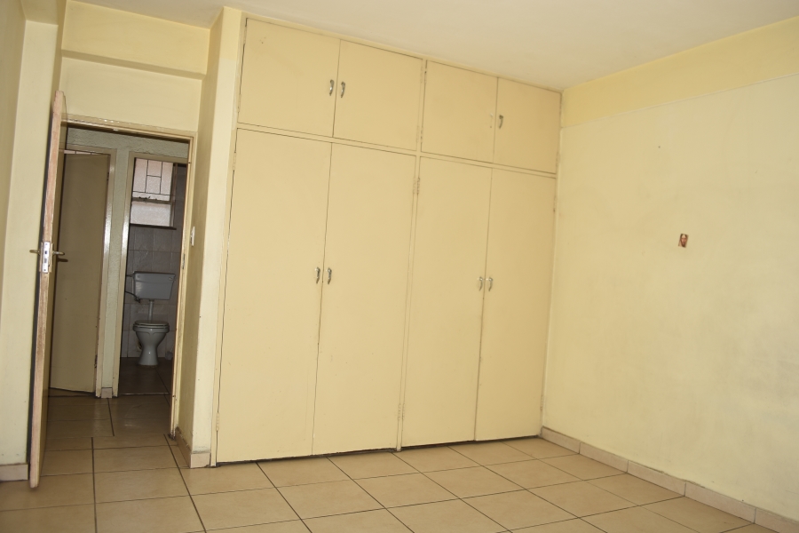 2 Bedroom Property for Sale in Sunnyside Gauteng