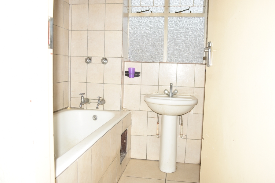 2 Bedroom Property for Sale in Sunnyside Gauteng