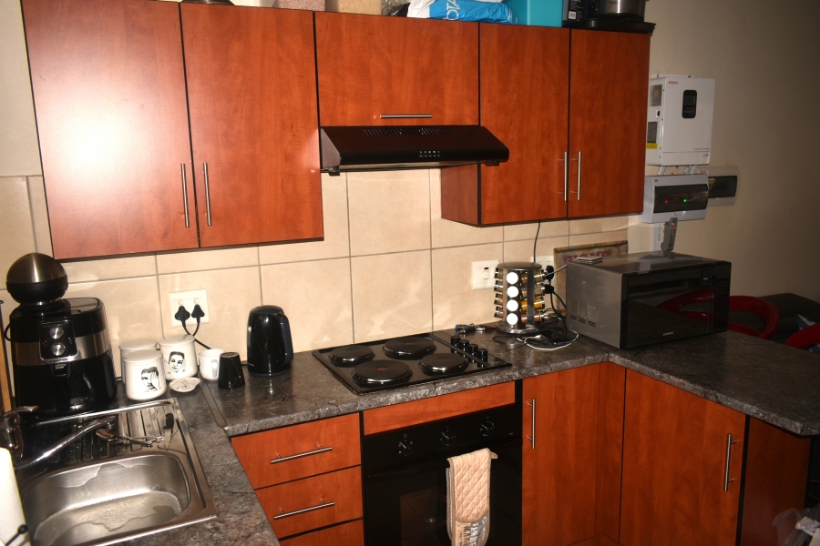 2 Bedroom Property for Sale in The Orchards Gauteng