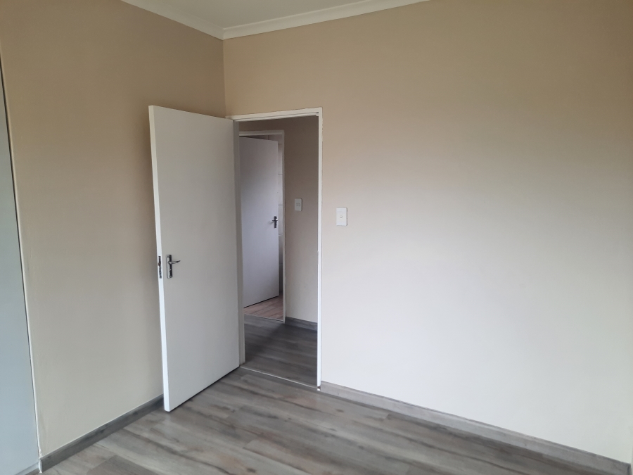 To Let 3 Bedroom Property for Rent in Illiondale Gauteng