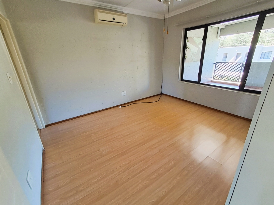 To Let 2 Bedroom Property for Rent in Benmore Gardens Gauteng