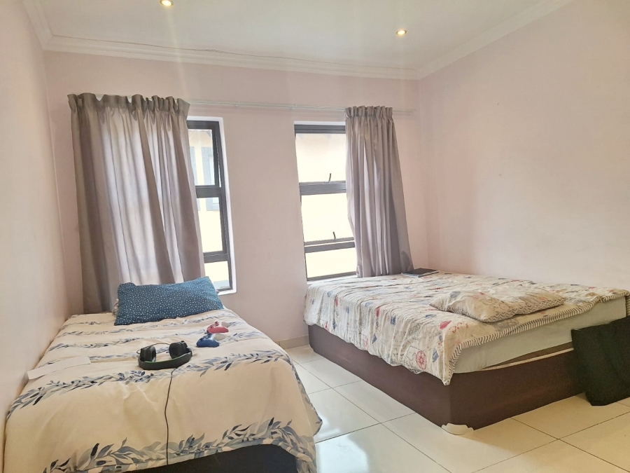 To Let 5 Bedroom Property for Rent in Brooklands Lifestyle Estate Gauteng