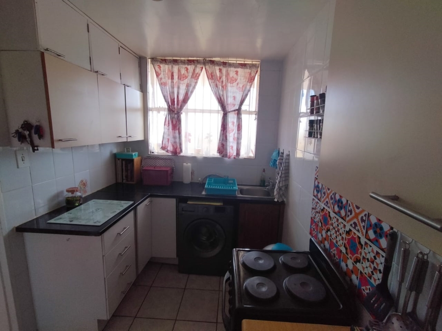 2 Bedroom Property for Sale in Horison Gauteng