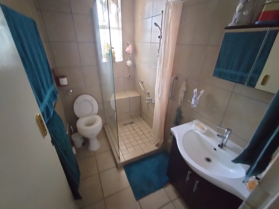 2 Bedroom Property for Sale in Horison Gauteng