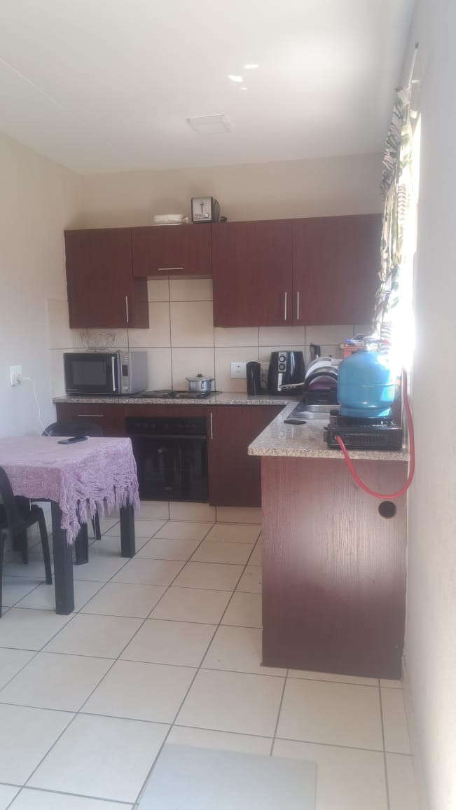 3 Bedroom Property for Sale in Annlin Gauteng