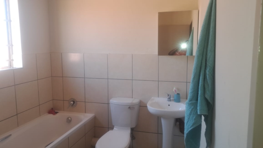 3 Bedroom Property for Sale in Annlin Gauteng