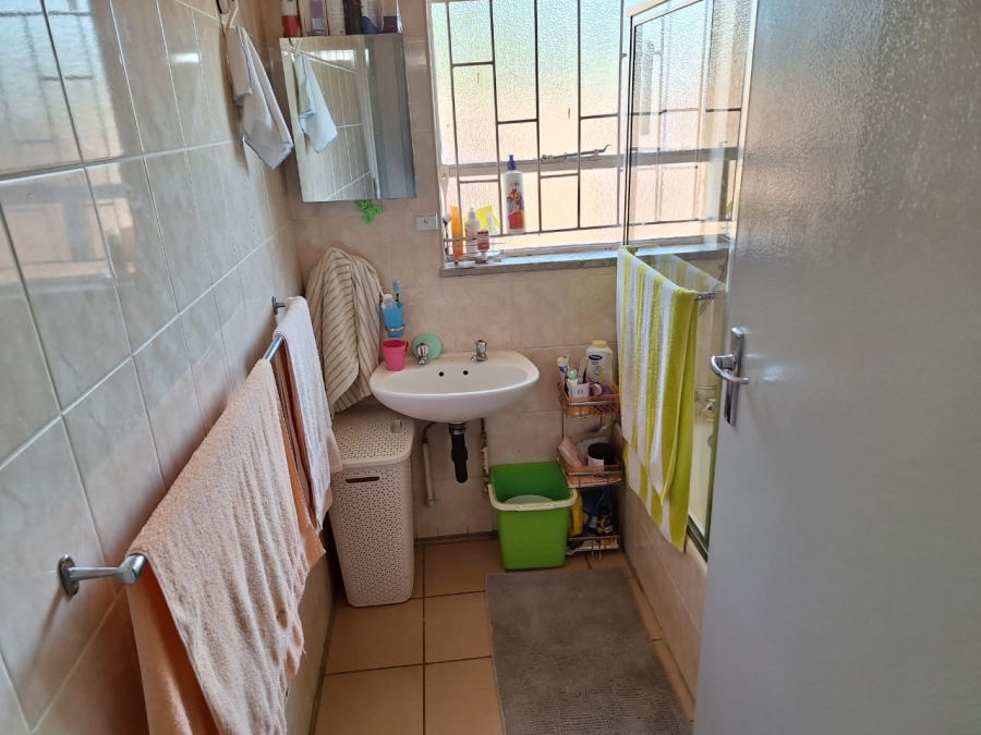 4 Bedroom Property for Sale in Westonaria Gauteng