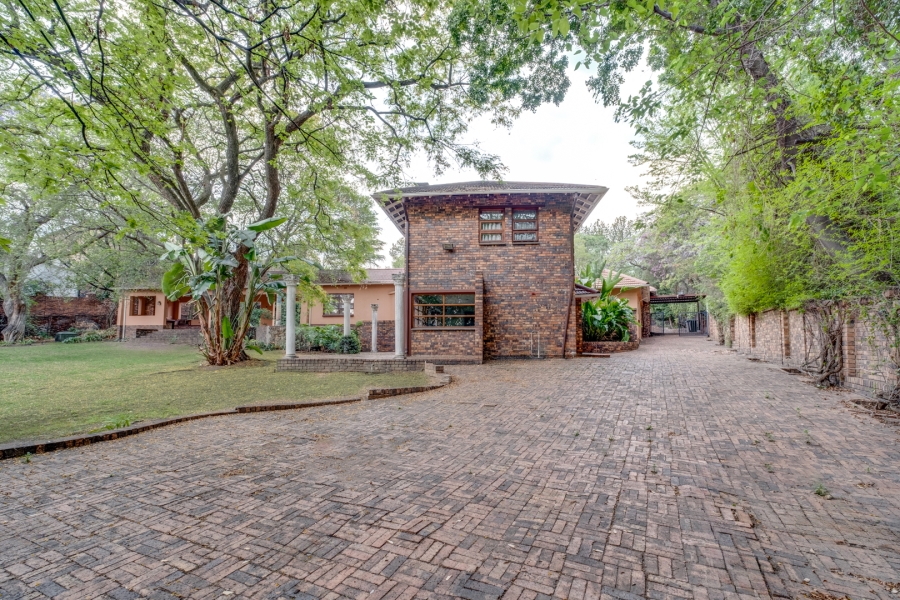 4 Bedroom Property for Sale in Bryanston Gauteng