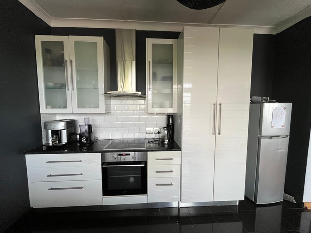 To Let 2 Bedroom Property for Rent in Craighall Park Gauteng