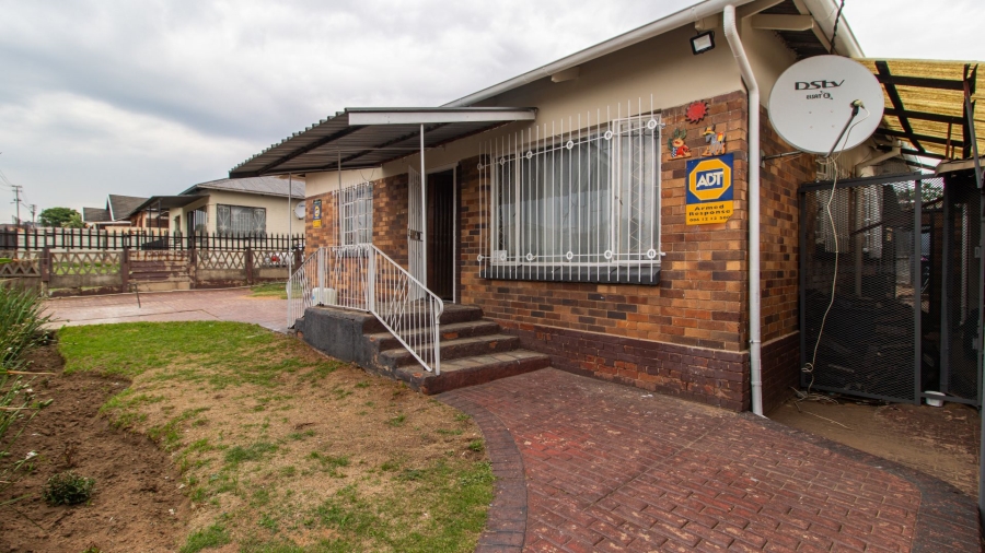 3 Bedroom Property for Sale in South Hills Gauteng