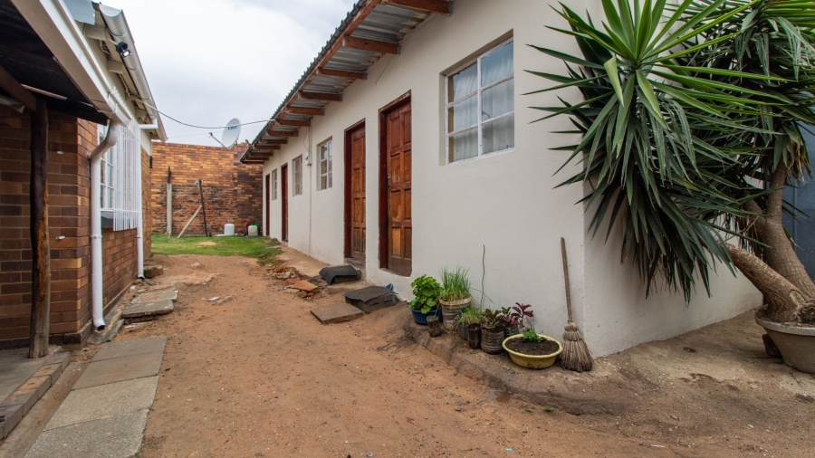 3 Bedroom Property for Sale in South Hills Gauteng