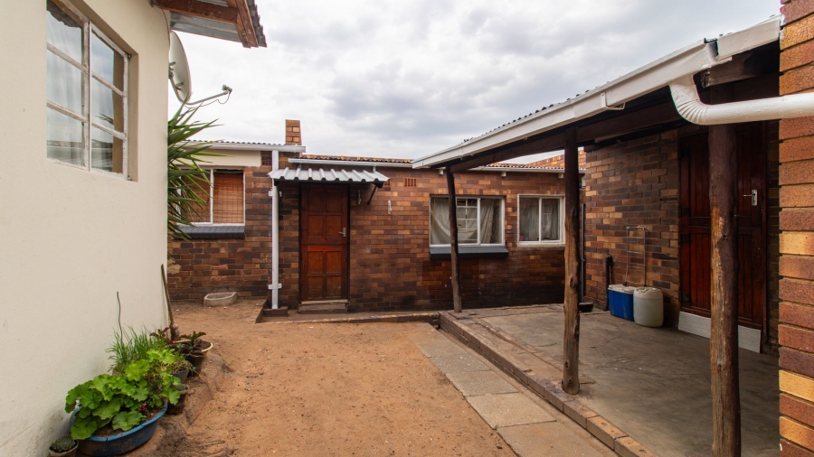 3 Bedroom Property for Sale in South Hills Gauteng