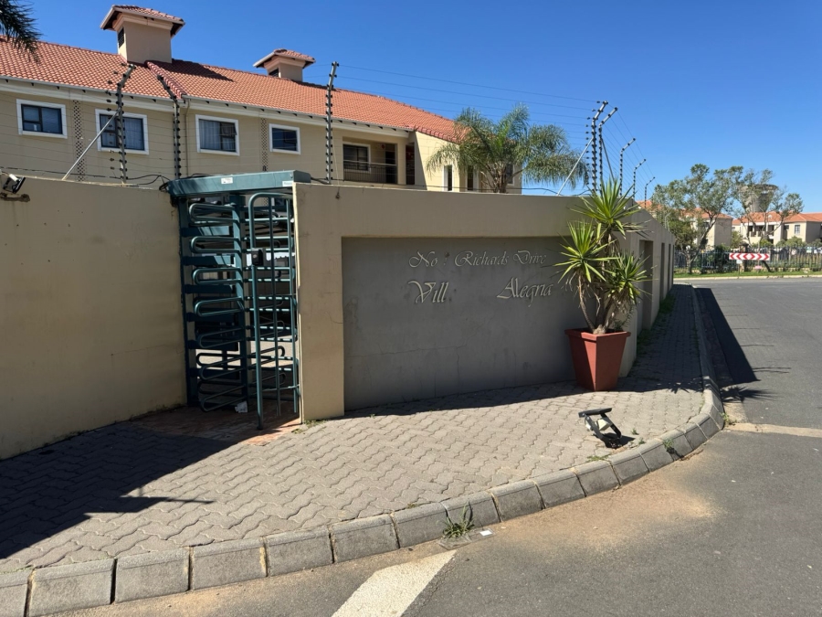 To Let 1 Bedroom Property for Rent in Halfway House Gauteng