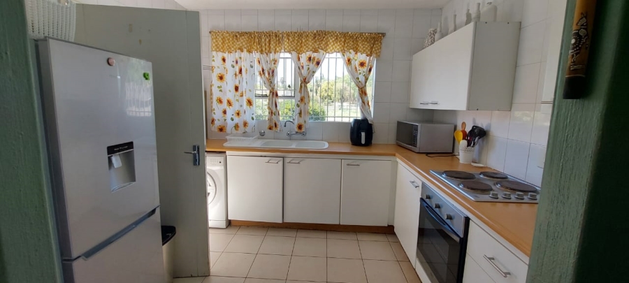 2 Bedroom Property for Sale in Weltevreden Gauteng