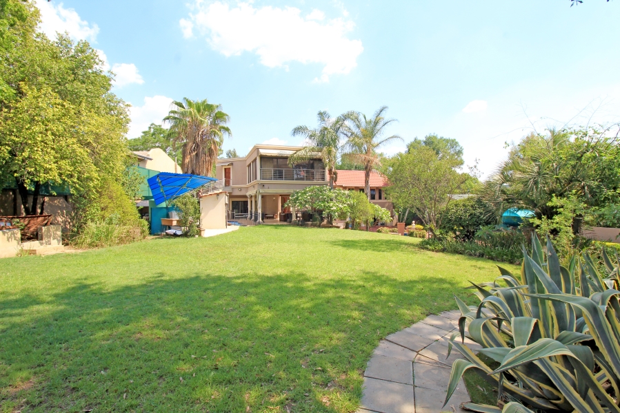 4 Bedroom Property for Sale in Morningside Manor Gauteng