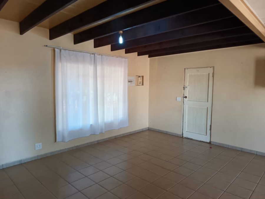 To Let 3 Bedroom Property for Rent in Kookrus Gauteng