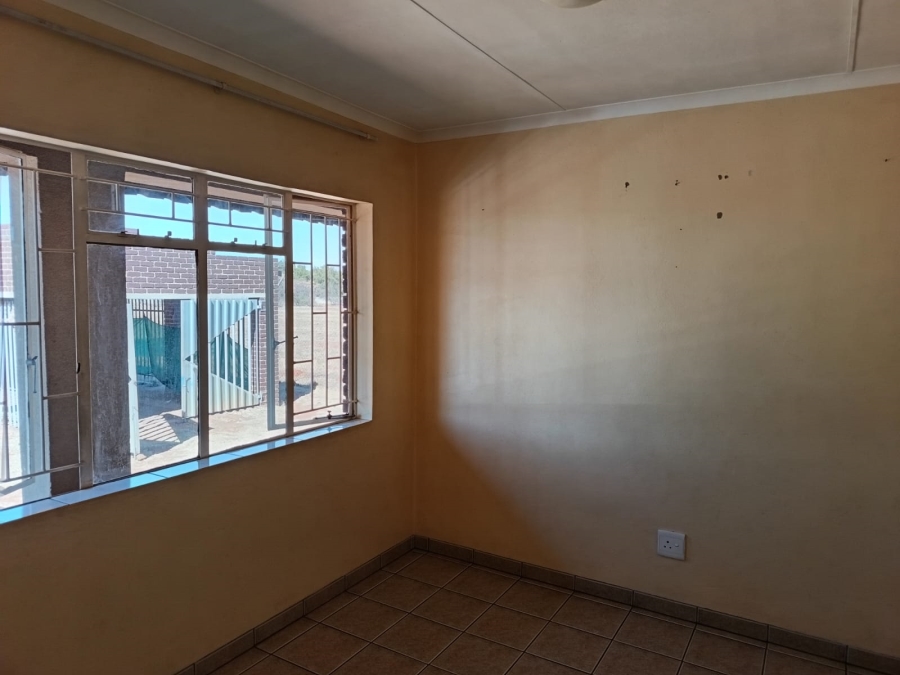 To Let 3 Bedroom Property for Rent in Kookrus Gauteng