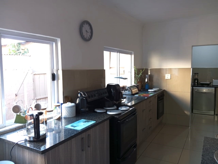 3 Bedroom Property for Sale in Kenmare Gauteng