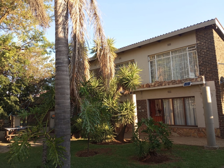 3 Bedroom Property for Sale in Kenmare Gauteng