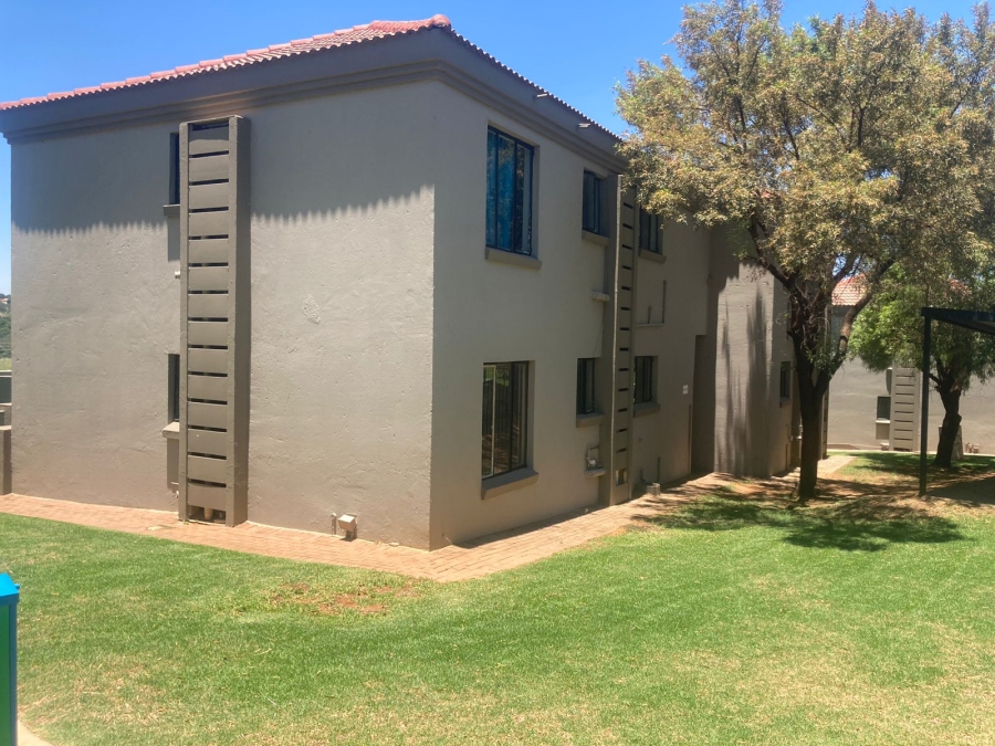 2 Bedroom Property for Sale in Willowbrook Gauteng