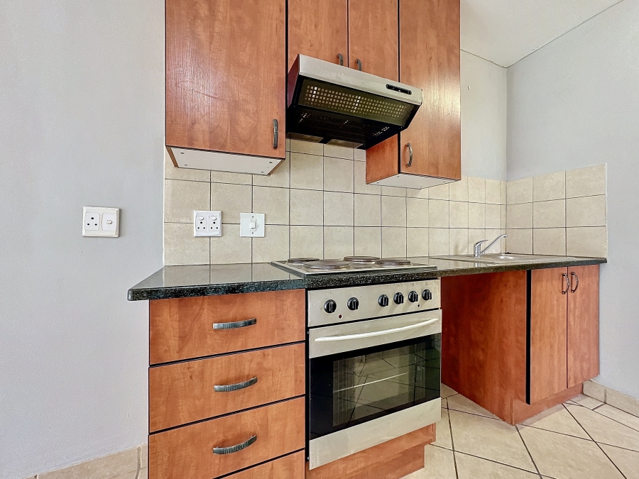 1 Bedroom Property for Sale in Hazeldean Gauteng