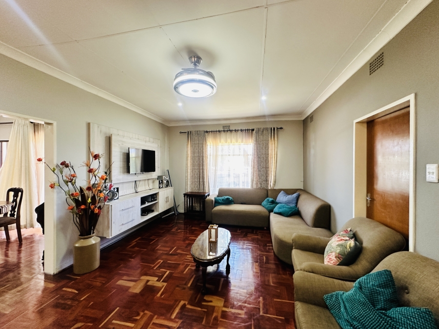 4 Bedroom Property for Sale in Florentia Gauteng