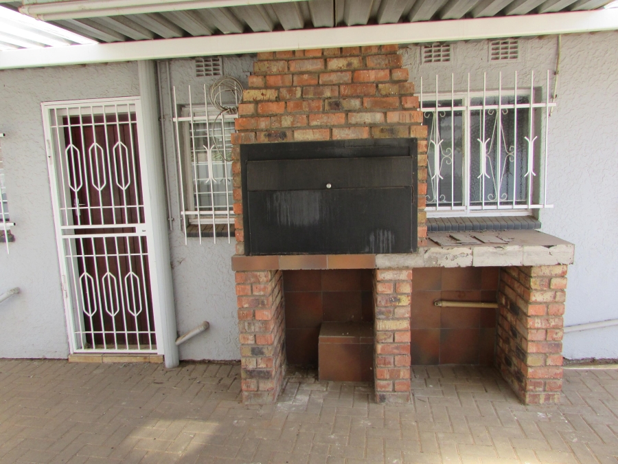 3 Bedroom Property for Sale in Culemborg Park Gauteng