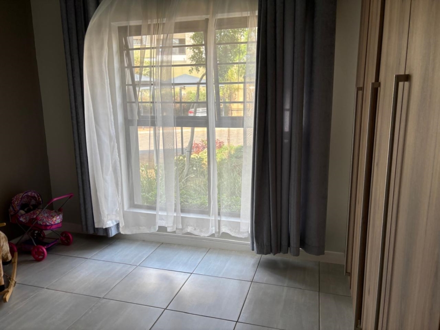 3 Bedroom Property for Sale in Waterfall Gauteng