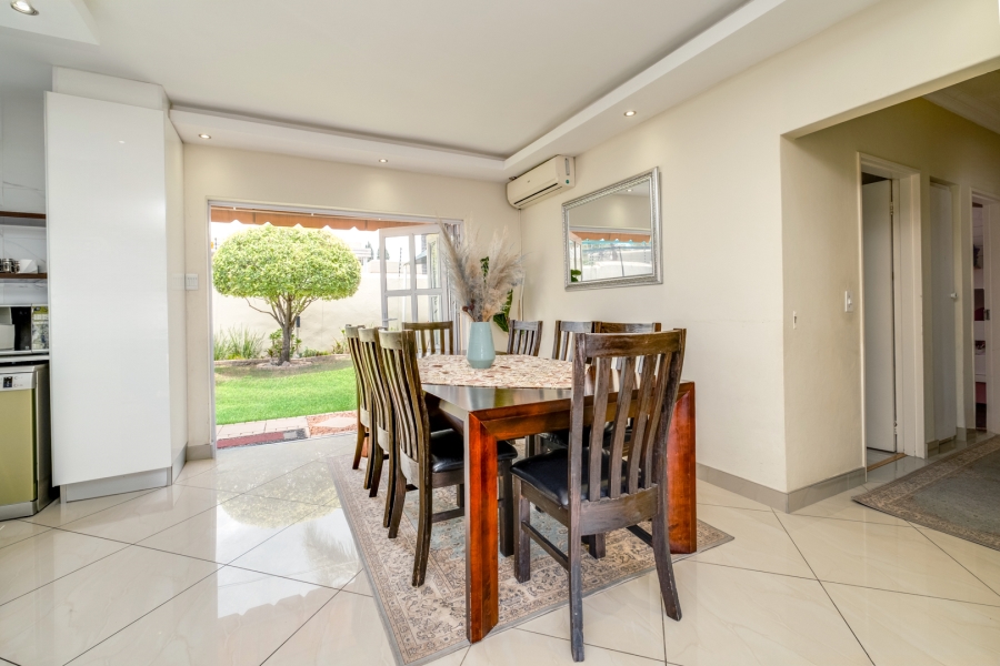 4 Bedroom Property for Sale in Sunninghill Gauteng