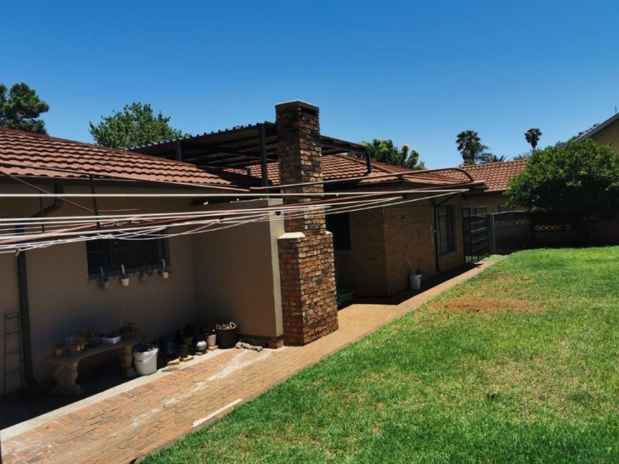 4 Bedroom Property for Sale in Florentia Gauteng