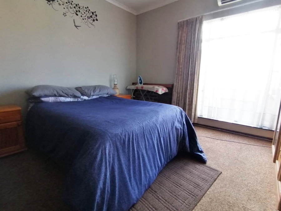 3 Bedroom Property for Sale in Croydon Gauteng