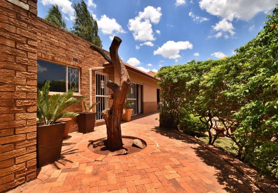 3 Bedroom Property for Sale in Montgomery Park Gauteng