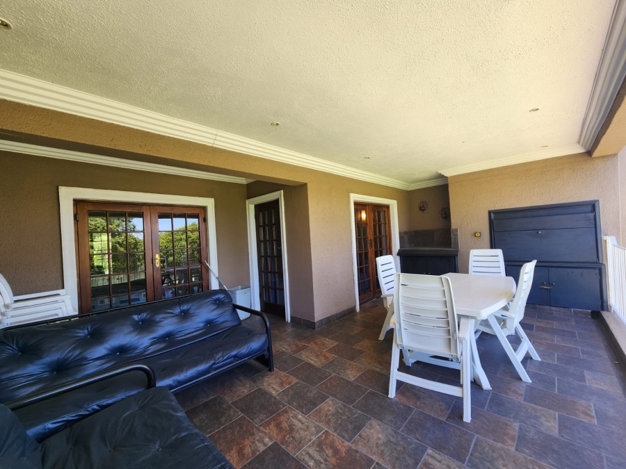 2 Bedroom Property for Sale in Rivierra Villas Gauteng