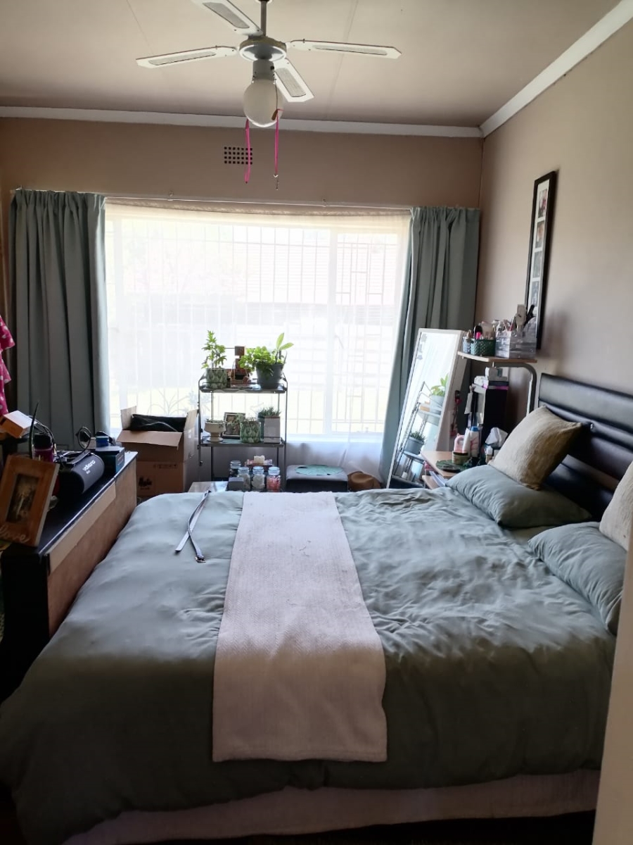 To Let 3 Bedroom Property for Rent in Norkem Park Gauteng