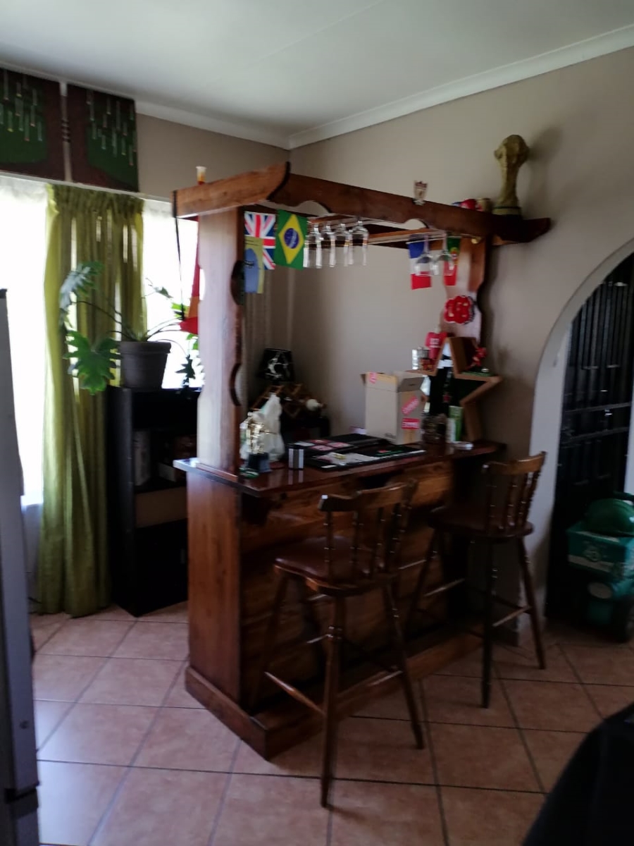 To Let 3 Bedroom Property for Rent in Norkem Park Gauteng