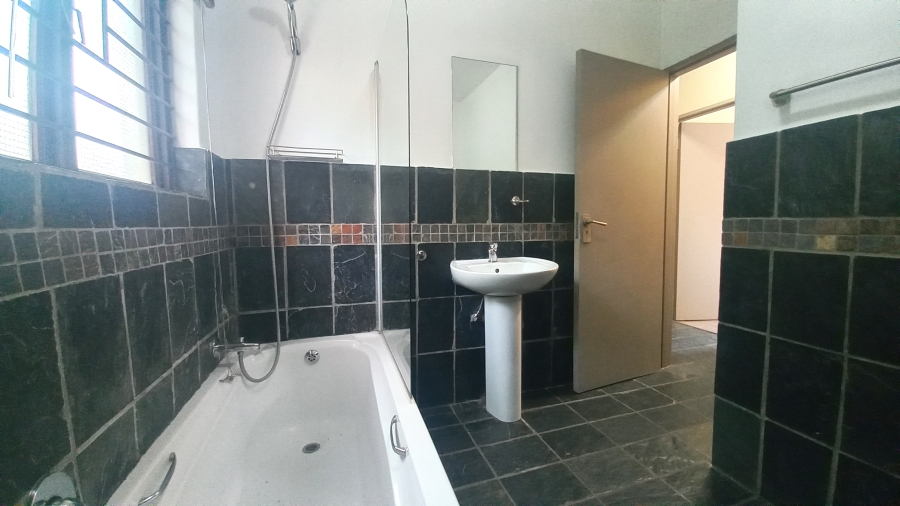 3 Bedroom Property for Sale in Ferndale Gauteng