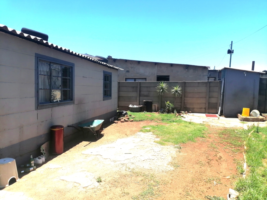 2 Bedroom Property for Sale in Vosloorus Gauteng