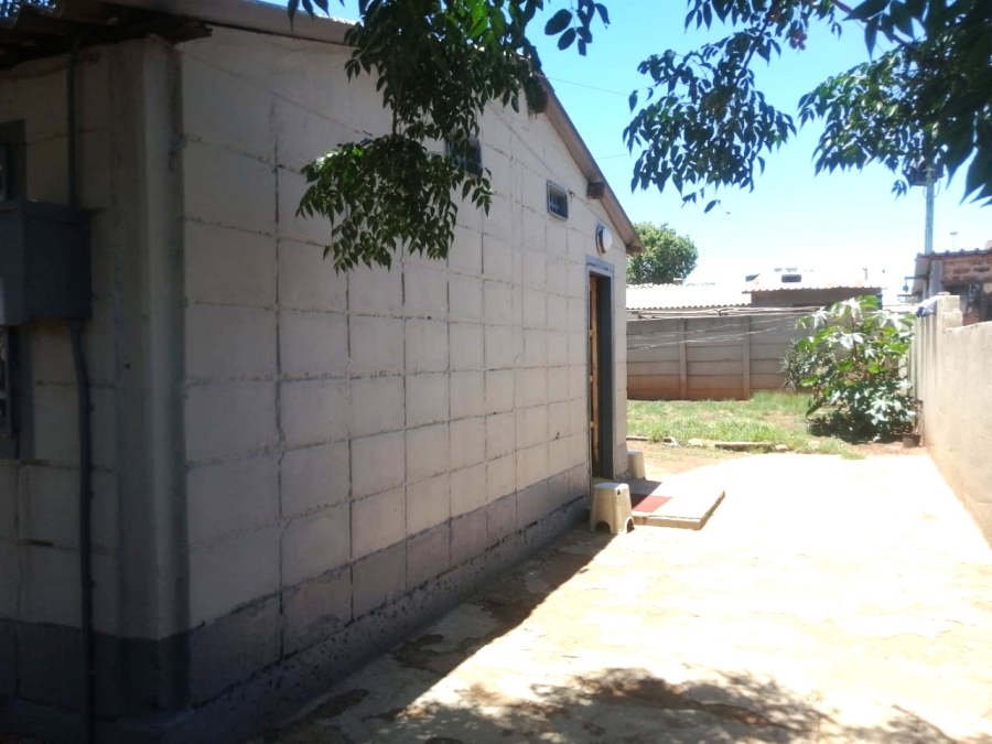 2 Bedroom Property for Sale in Vosloorus Gauteng